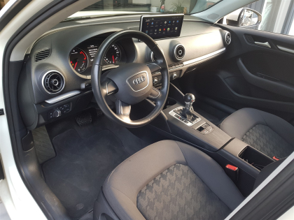 Εγκατάσταση οθόνης με Android 11 σε Audi A3