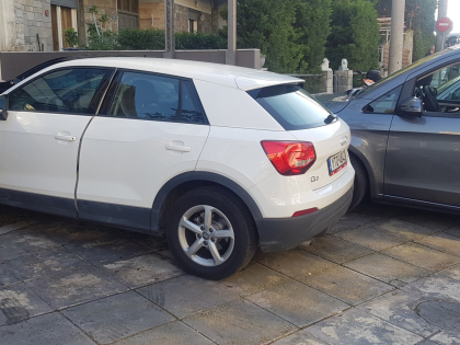 Αναβάθμιση εργοστασιακής οθόνης με Ασύρματο Wireless Apple CarPlay/Android Auto σε Audi Q2 GA 