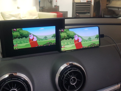 Αναβάθμιση εργοστασιακής οθόνης με Ασύρματο Wireless Apple CarPlay/Android Auto σε Audi Q3 8V