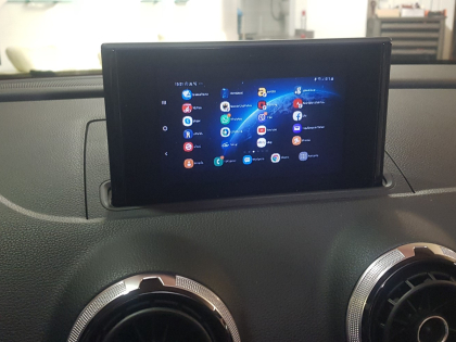 Αναβάθμιση εργοστασιακής οθόνης με Ασύρματο Wireless Apple CarPlay/Android Auto σε Audi Q3 8V