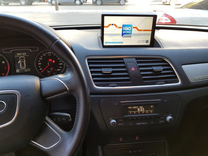 Εγκατάσταση οθόνης 8" με Navigation & Bluetooth σε Audi Q3 8U