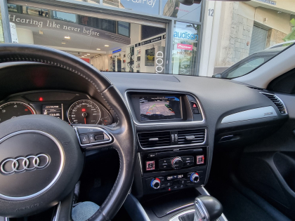 Αντικατάσταση εργοστασιακής οθόνης Concert με νέα Alpine X-703D σε Audi Q5 8R