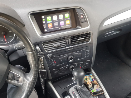 Αναβάθμιση εργοστασιακής οθόνης με Wireless Apple CarPlay/Android Auto σε Audi Q5 8R