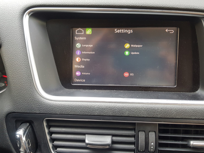 Αναβάθμιση εργοστασιακής οθόνης με Wireless Apple CarPlay/Android Auto σε Audi Q5 8R