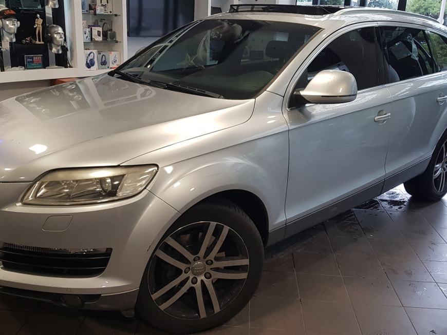 Εγκατάσταση οθόνης Digital IQ με Car Cinema Navigation Android σε Audi Q7 4L.