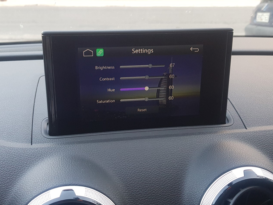 Αναβάθμιση εργοστασιακής οθόνης με  Apple CarPlay/Android Auto σε Audi A3 8V