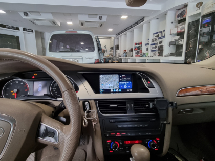 Αναβάθμιση εργοστασιακής οθόνης με Ασύρματο Wireless Apple CarPlay/Android Auto σε Audi A4 B8 8K