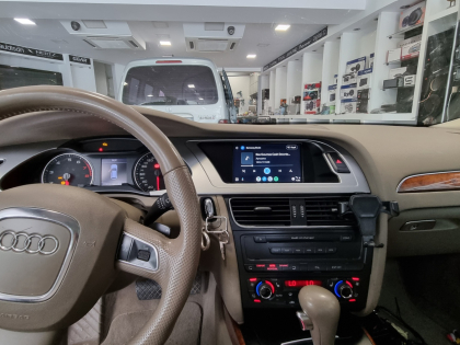 Αναβάθμιση εργοστασιακής οθόνης με Ασύρματο Wireless Apple CarPlay/Android Auto σε Audi A4 B8 8K