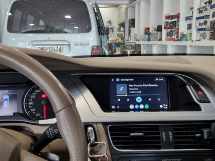 Αναβάθμιση εργοστασιακής οθόνης με Ασύρματο Wireless Apple CarPlay/Android Auto σε Audi A4 B8 8K