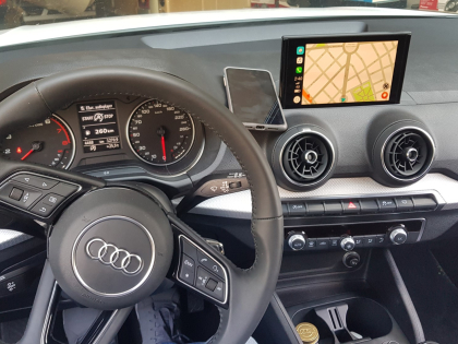 Αναβάθμιση εργοστασιακής οθόνης με Wireless Apple CarPlay/Android Auto σε Audi Q2 GA