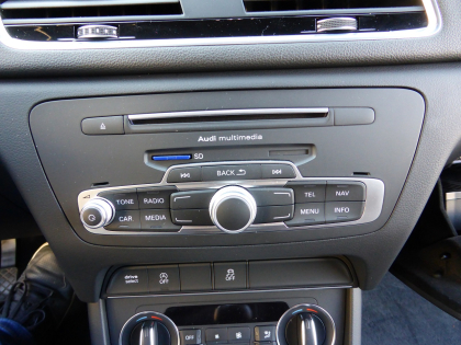 Εγκατάσταση νεου Multimedia & Navigation System σε Audi Q3