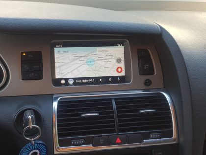 Αναβάθμιση εργοστασιακής οθόνης με Ασύρματο Wireless Apple CarPlay/Android Auto σε Audi Q7 4L