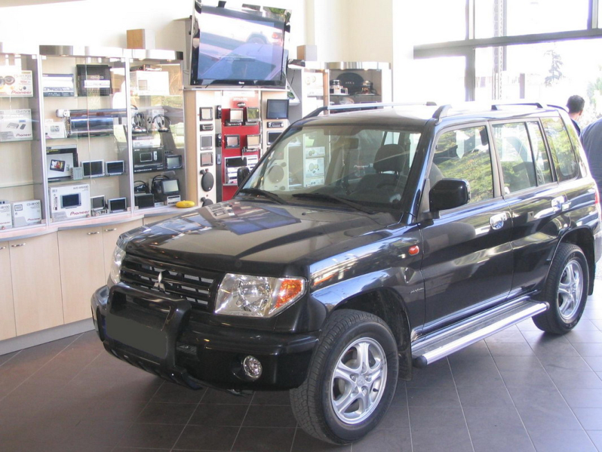 Εγκατάσταση δεύτερης πηγής Pioneer DEH-P70BT & Ipod σε Mitsubishi Pinin.