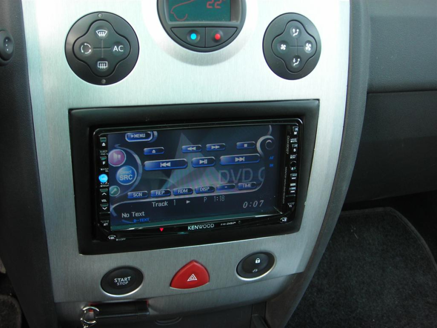 Εγκατάσταση οθόνης 2Din Kenwood σε Renault Megane