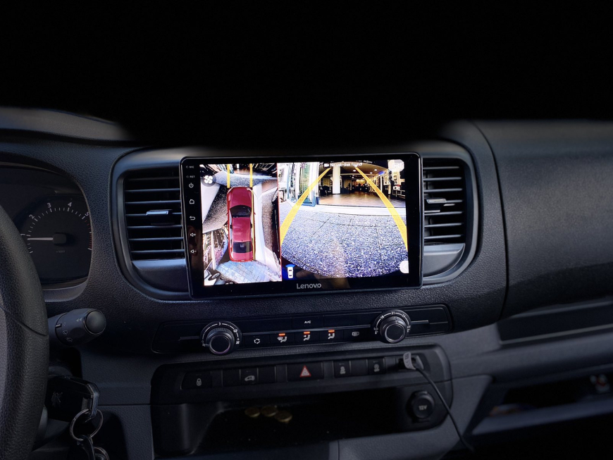 Εγκατάσταση οθόνης 2Din Lenovo και περιμετρικές κάμερες 360 σε Peugeot Expert του 2018.