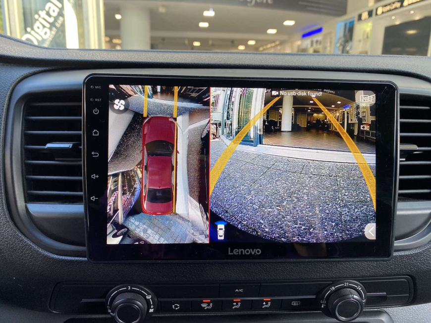 Εγκατάσταση οθόνης 2Din Lenovo και περιμετρικές κάμερες 360 σε Peugeot Expert του 2018.