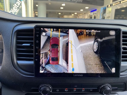 Εγκατάσταση οθόνης 2Din Lenovo και περιμετρικές κάμερες 360 σε Peugeot Expert του 2018.