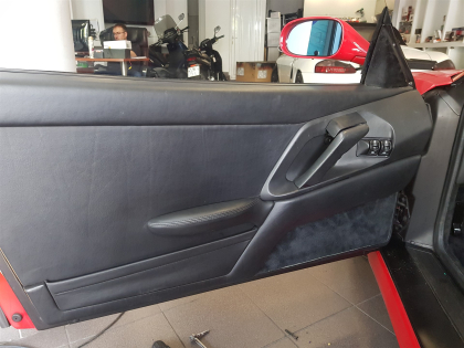 Εγκατάσταση R/CD Kenwood & Ηχείων Focal σε Ferrari F 355 Βerlinetta