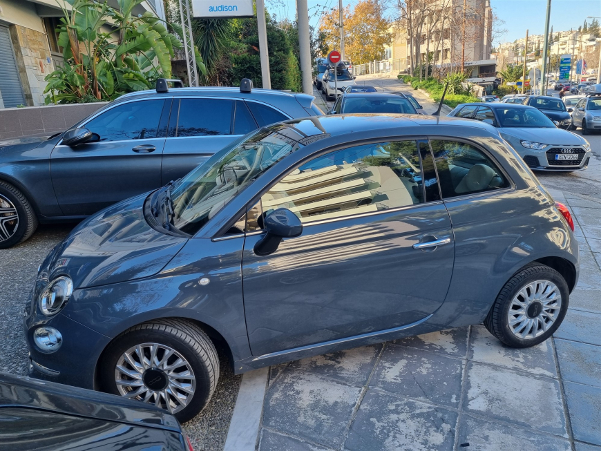 Εγκατάσταση οθόνης Digital IQ και κάμερας οπισθοπορείας σε Fiat 500