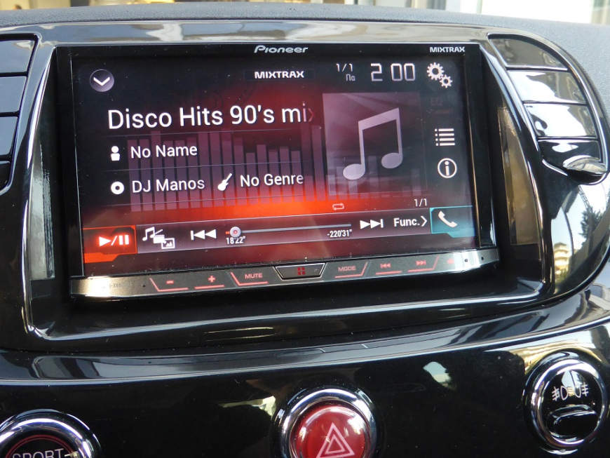 Εγκατάσταση οθόνης Pioneer σε Fiat 500L Abarth