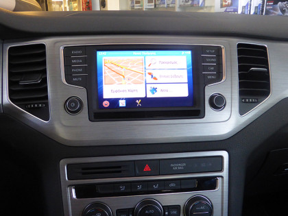 Αναβάθμιση εργοστασιακής οθόνης με Adaptiv-Navigation σε VW Golf 7 Sportsvan 