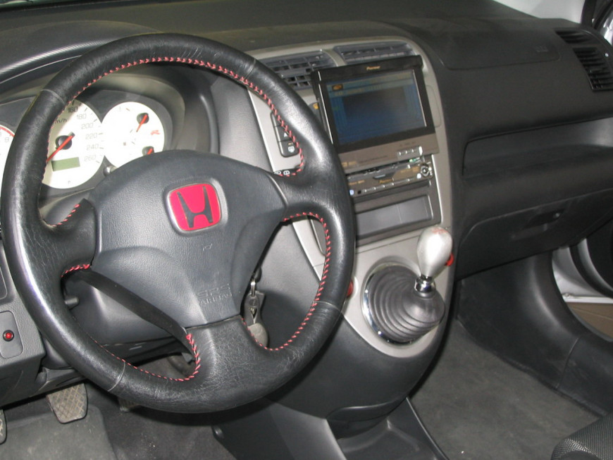 Εγκατάσταση οθόνης 1Din Pioneer σε Honda Type-R