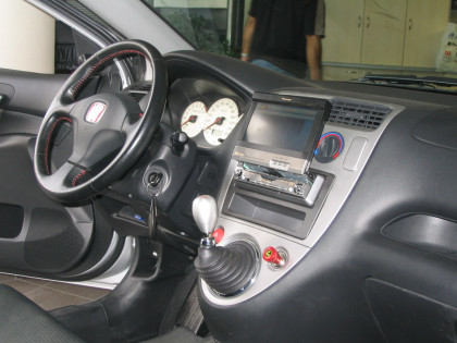 Εγκατάσταση οθόνης 1Din Pioneer σε Honda Type-R