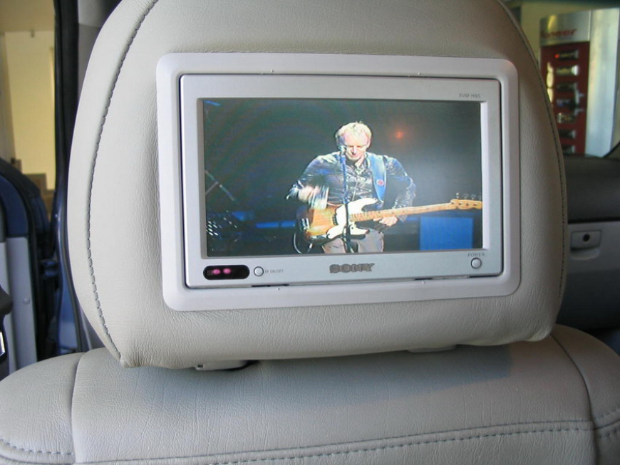 Εγκατάσταση οθόνης 2Din Kenwood και αισθητηρων παρκαρίσματος σε Kia Sorento