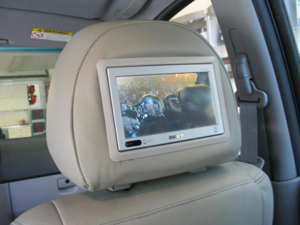 Εγκατάσταση οθόνης 2Din Kenwood και αισθητηρων παρκαρίσματος σε Kia Sorento