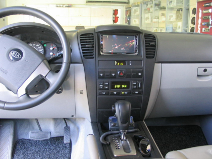 Εγκατάσταση οθόνης 2Din Kenwood και αισθητηρων παρκαρίσματος σε Kia Sorento