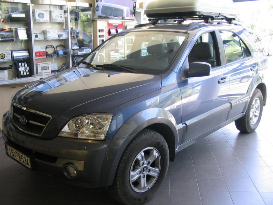 Εγκατάσταση οθόνης 2Din Kenwood και αισθητηρων παρκαρίσματος σε Kia Sorento