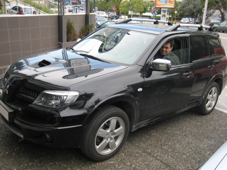 Εγκατάσταση οθόνης 2Din Kenwood σε Mitsubishi Outlander Turbo.