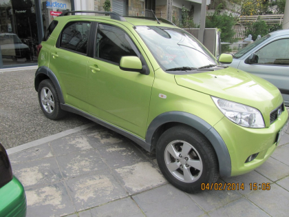 Εγκατάσταση οθόνης σε Daihatsu Terios