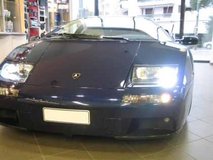 Εγκατάσταση Parking Sensors Blinder & Xenon Lights σε Lamborghini Diablo