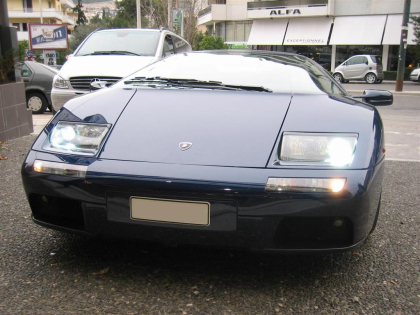 Εγκατάσταση Parking Sensors Blinder & Xenon Lights σε Lamborghini Diablo