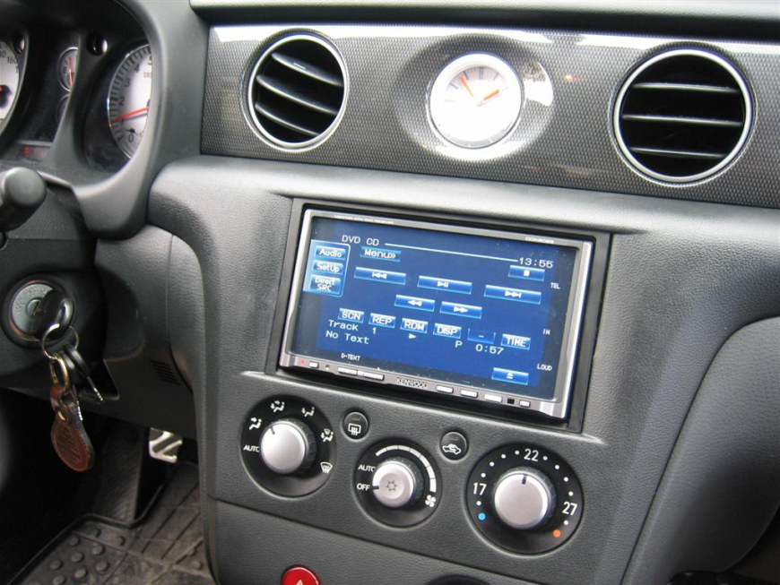 Εγκατάσταση οθόνης 2Din Kenwood σε Mitsubishi Outlander Turbo.