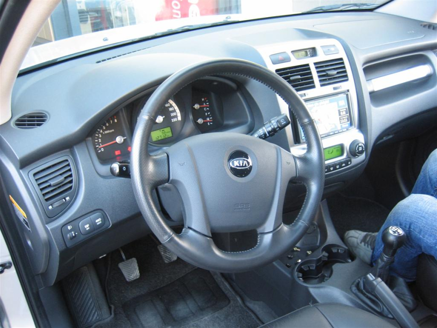 Εγκατάσταση οθόνης 2Din Kenwood σε Kia Sportage