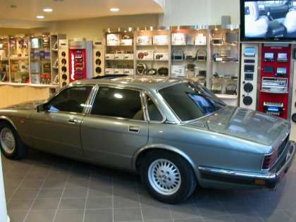 Εγκατάσταση οθόνης 2Din Pioneer σε  Jaguar