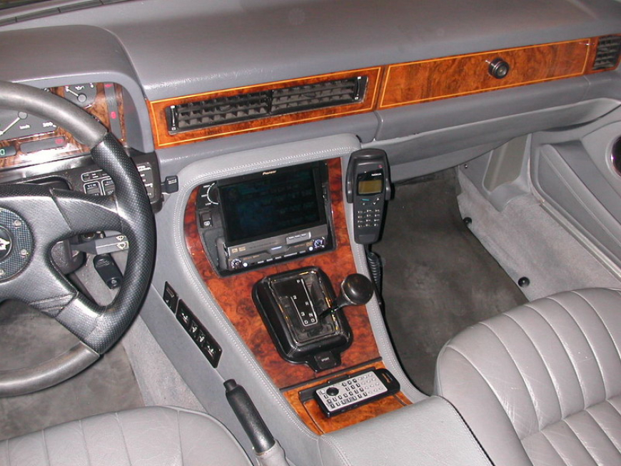 Εγκατάσταση οθόνης 2Din Pioneer σε  Jaguar