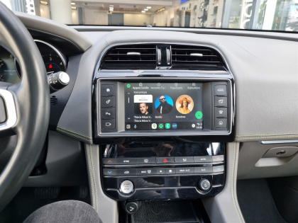 Αναβάθμιση εργοστασιακής οθόνης με Ασύρματο Wireless Apple CarPlay/Android Auto σε Jaguar F-Pace