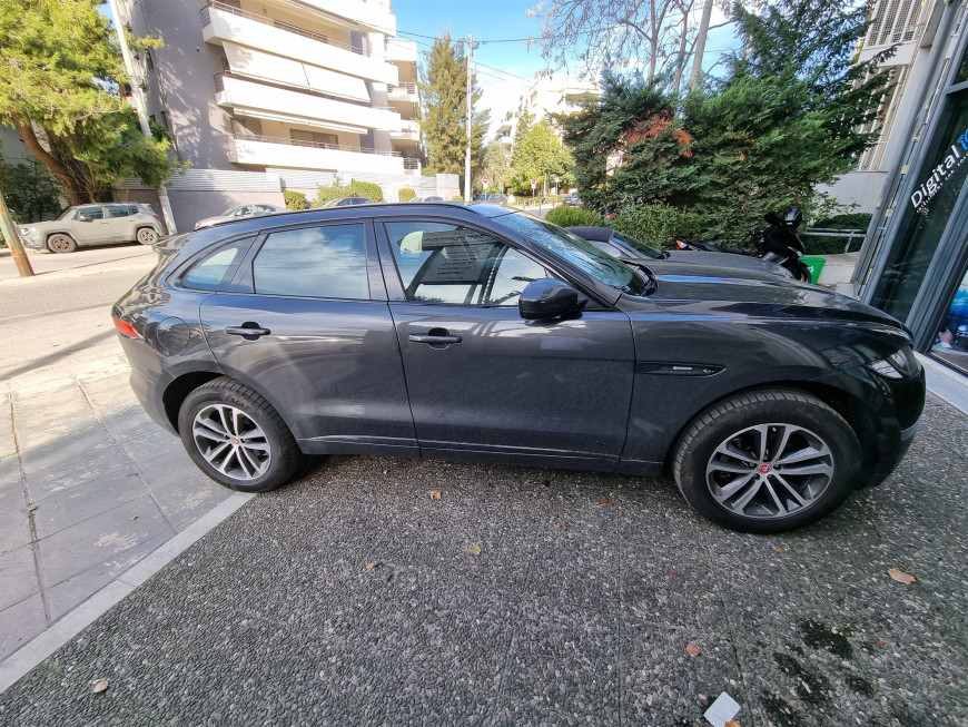 Αναβάθμιση εργοστασιακής οθόνης με Ασύρματο Wireless Apple CarPlay/Android Auto σε Jaguar F-Pace