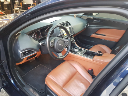 Αναβάθμιση εργοστασιακής οθόνης με Ασύρματο Wireless Apple CarPlay/Android Auto σε Jaguar XE