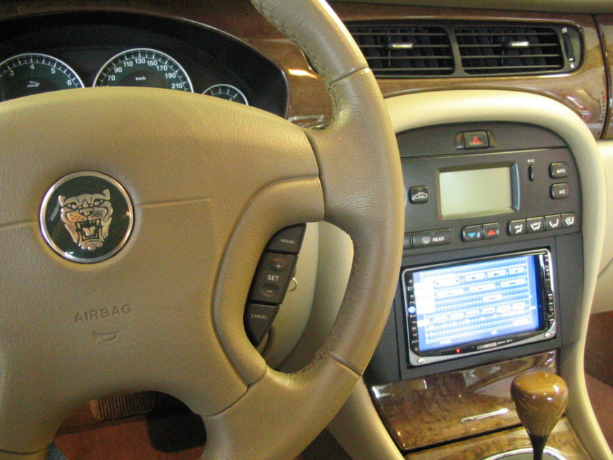 Εγκατάσταση 2DIN Kenwood Οθόνης σε Jaguar