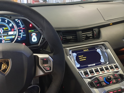 Εγκατάσταση Parking Sensors Blinder σε Lamborghini Aventador