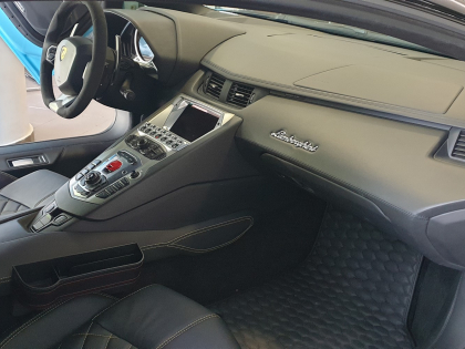 Εγκατάσταση Parking Sensors Blinder σε Lamborghini Aventador