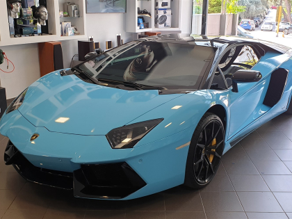 Εγκατάσταση Parking Sensors Blinder σε Lamborghini Aventador