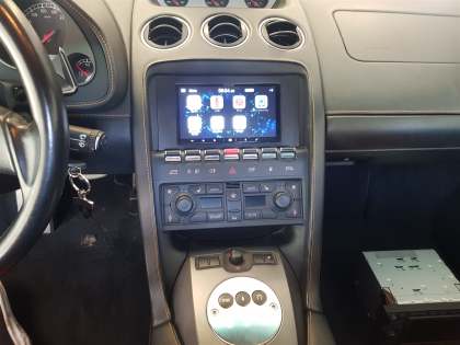 Εγκατάσταση 2Din Alpine οθόνης σε Lamborghini Gallardo