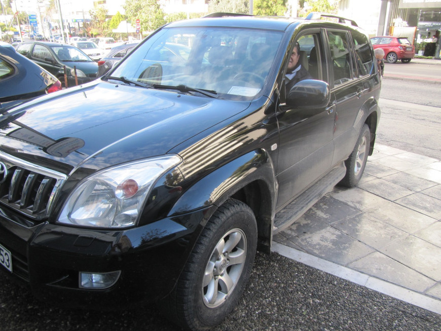 Αναβάθμιση εργοστασιακής οθόνης σε Toyota Land Cruiser 