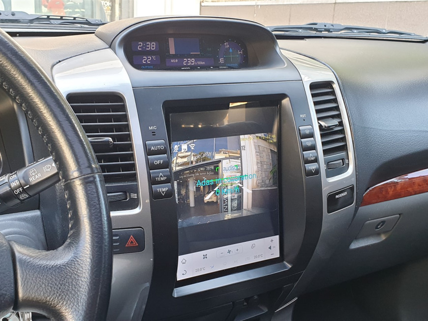 Εγκατάσταση οθόνης Tesla Style σε Toyota Land Cruiser J120
