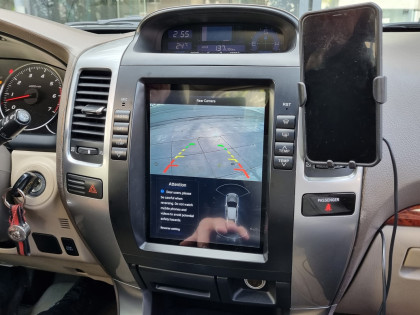Εγκατάσταση οθόνης Tesla Style σε Toyota Land Cruiser J120